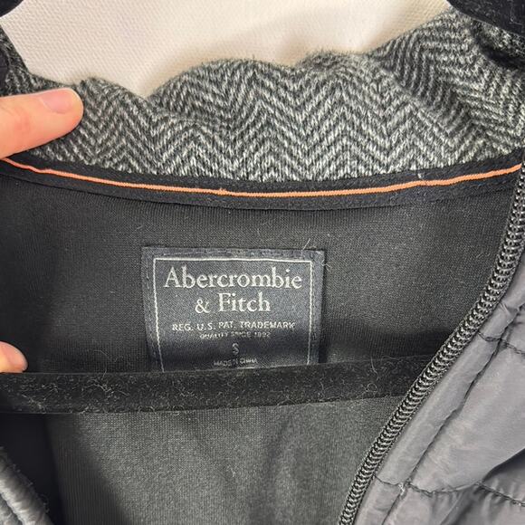 Abercrombie & Fitch Jacket - Men's Small - Picture 2 of 5
